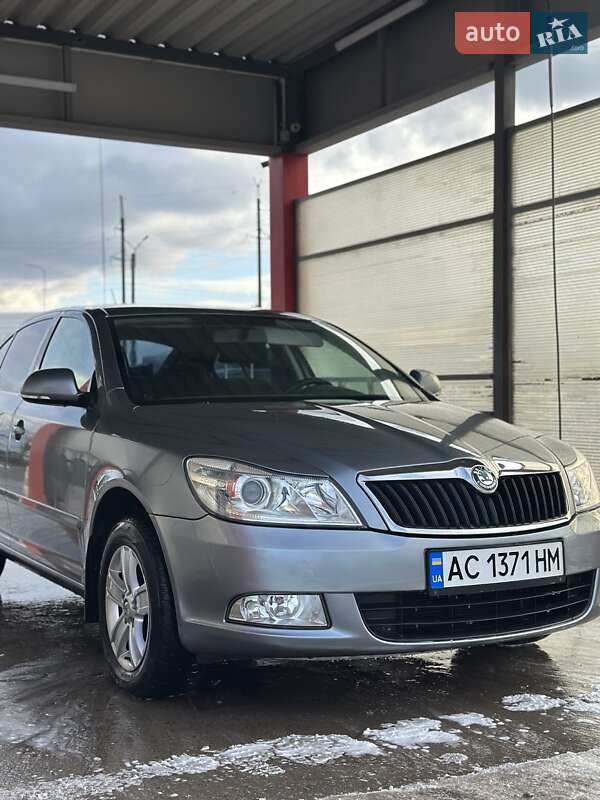 Лифтбек Skoda Octavia 2013 в Нововолынске