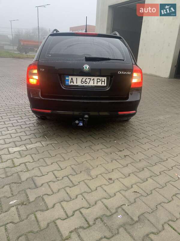 Универсал Skoda Octavia 2012 в Белой Церкви