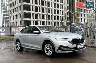 Лифтбек Skoda Octavia 2022 в Киеве