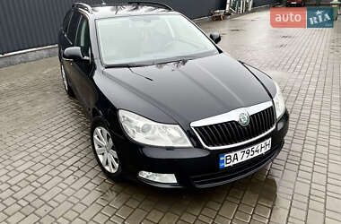 Универсал Skoda Octavia 2012 в Кропивницком