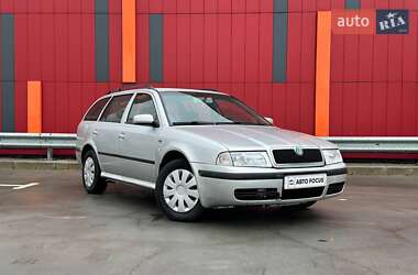 Універсал Skoda Octavia 2002 в Києві