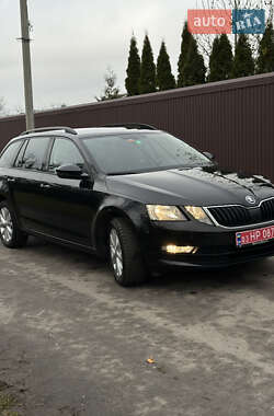 Універсал Skoda Octavia 2019 в Дубні