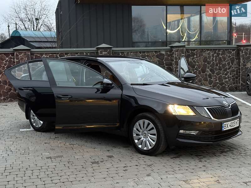 Ліфтбек Skoda Octavia 2018 в Львові фото 22 Ліфтбек Skoda Octavia 2018 в Львові