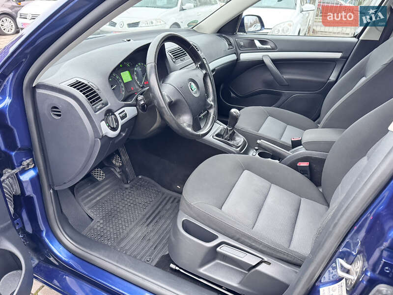 Універсал Skoda Octavia 2008 в Старокостянтинові