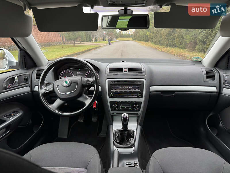 Універсал Skoda Octavia 2013 в Рівному фото 2 Універсал Skoda Octavia 2013 в Рівному