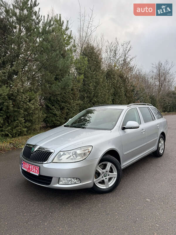 Універсал Skoda Octavia 2013 в Рівному фото 8 Універсал Skoda Octavia 2013 в Рівному