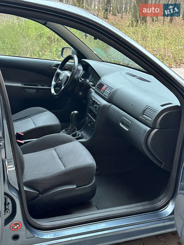 Лифтбек Skoda Octavia 2004 в Виннице