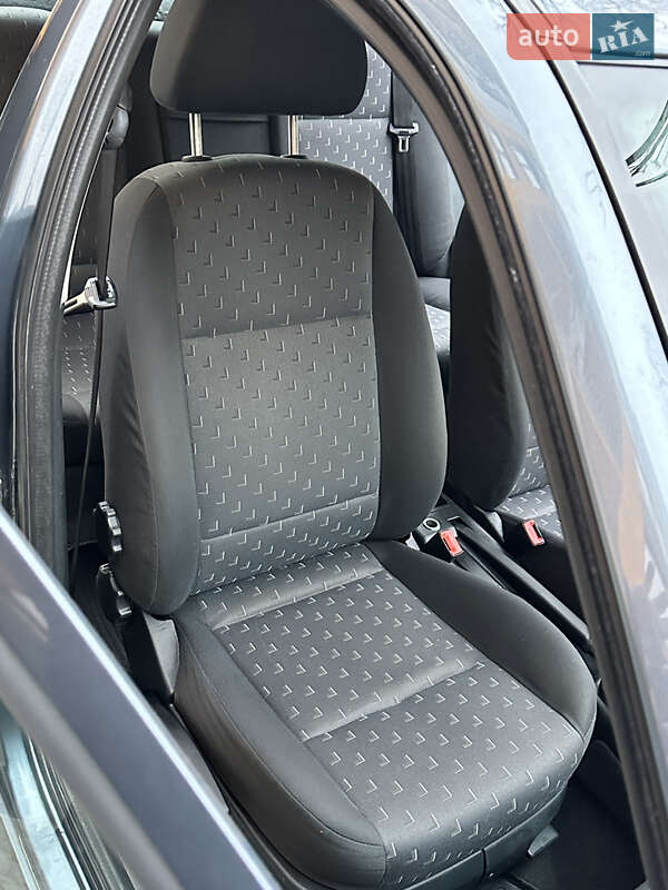 Лифтбек Skoda Octavia 2004 в Виннице