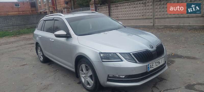 Универсал Skoda Octavia 2019 в Днепре