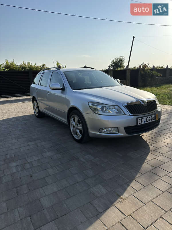 Универсал Skoda Octavia 2010 в Заболотове