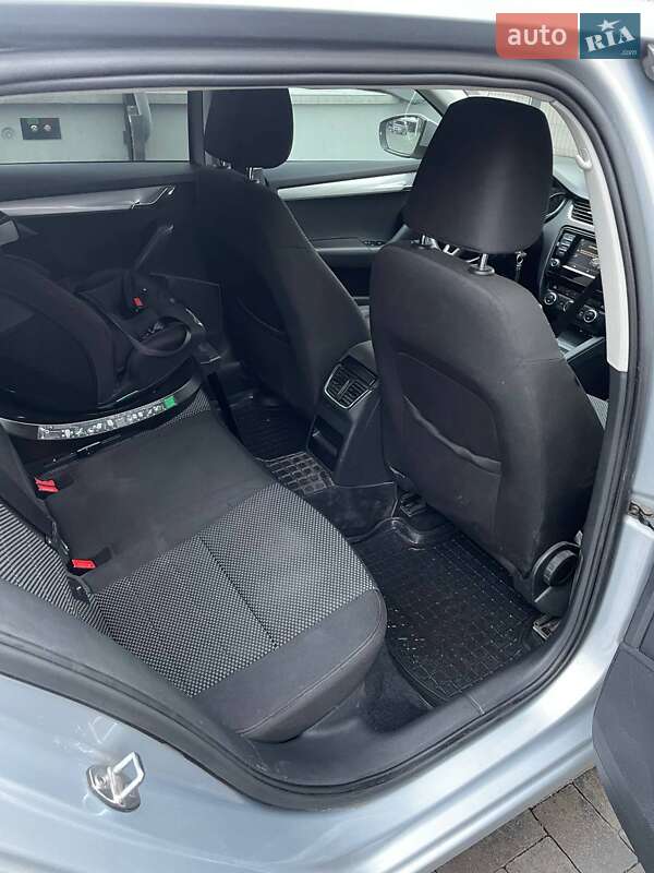 Універсал Skoda Octavia 2016 в Рівному