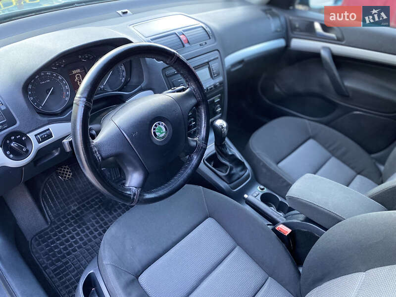 Универсал Skoda Octavia 2006 в Владимире