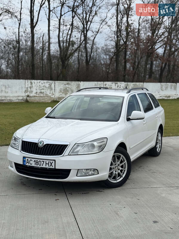 Skoda Octavia 2012 Skoda Octavia 2012