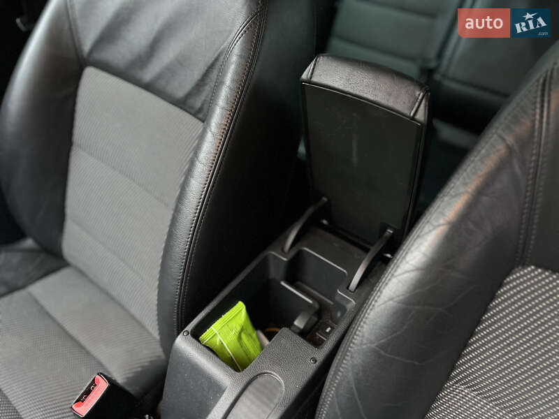 Универсал Skoda Octavia 2011 в Луцке