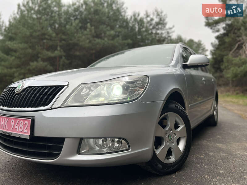 Універсал Skoda Octavia 2010 в Демидівці