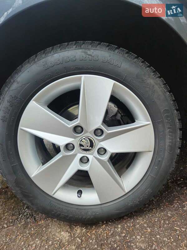 Универсал Skoda Octavia 2014 в Ивано-Франковске