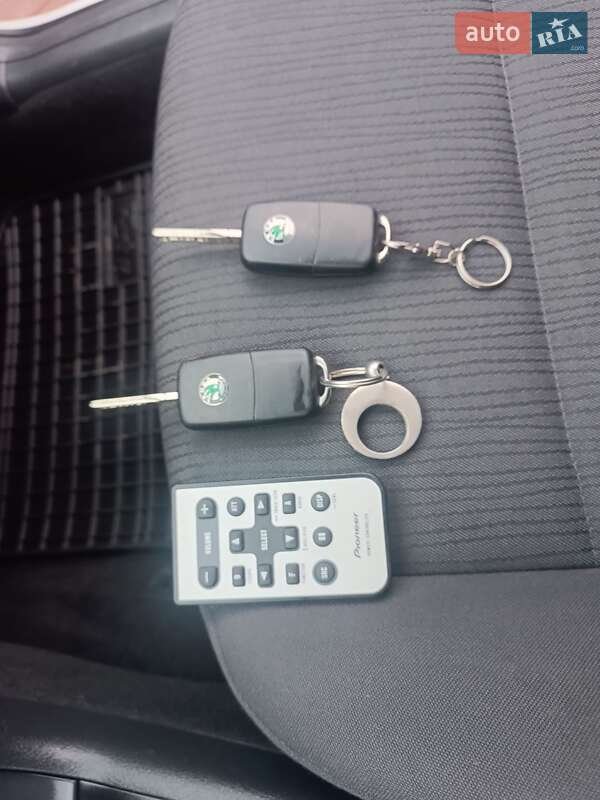 Универсал Skoda Octavia 2009 в Ровно фото 12 Универсал Skoda Octavia 2009 в Ровно