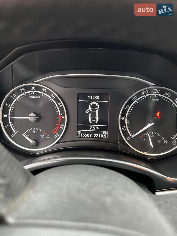 Универсал Skoda Octavia 2010 в Сарнах