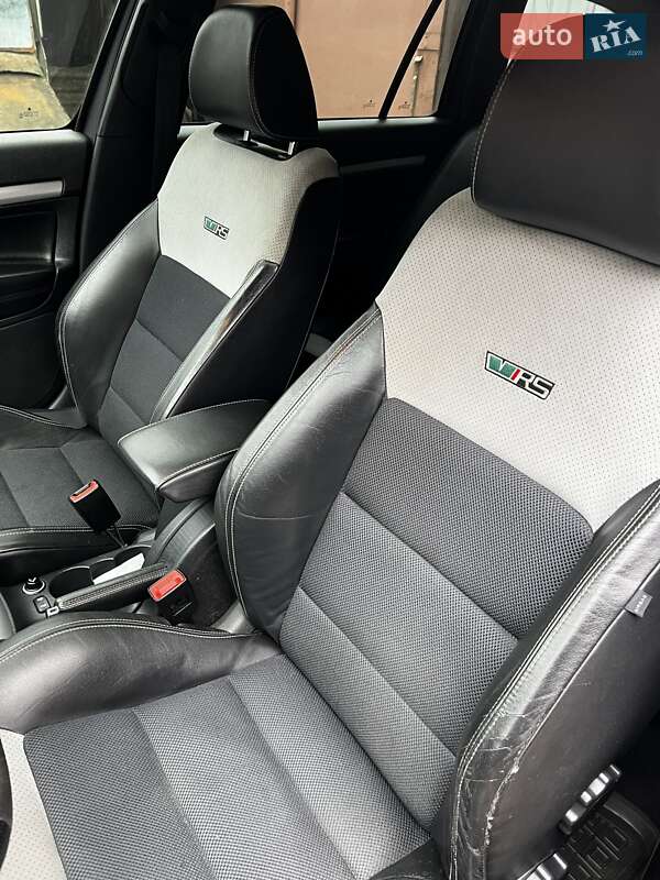 Универсал Skoda Octavia 2010 в Сарнах