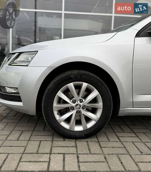 Ліфтбек Skoda Octavia 2019 в Києві фото 4 Ліфтбек Skoda Octavia 2019 в Києві