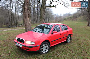 Лифтбек Skoda Octavia 1999 в Житомире