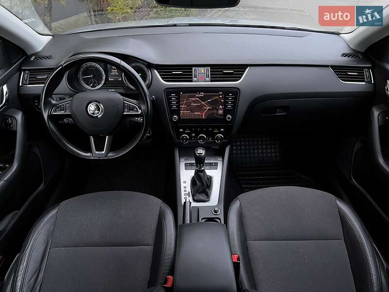 Универсал Skoda Octavia 2017 в Ровно