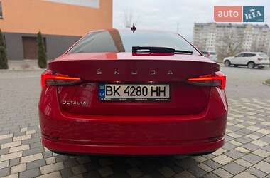Ліфтбек Skoda Octavia 2021 в Івано-Франківську