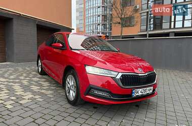 Ліфтбек Skoda Octavia 2021 в Івано-Франківську
