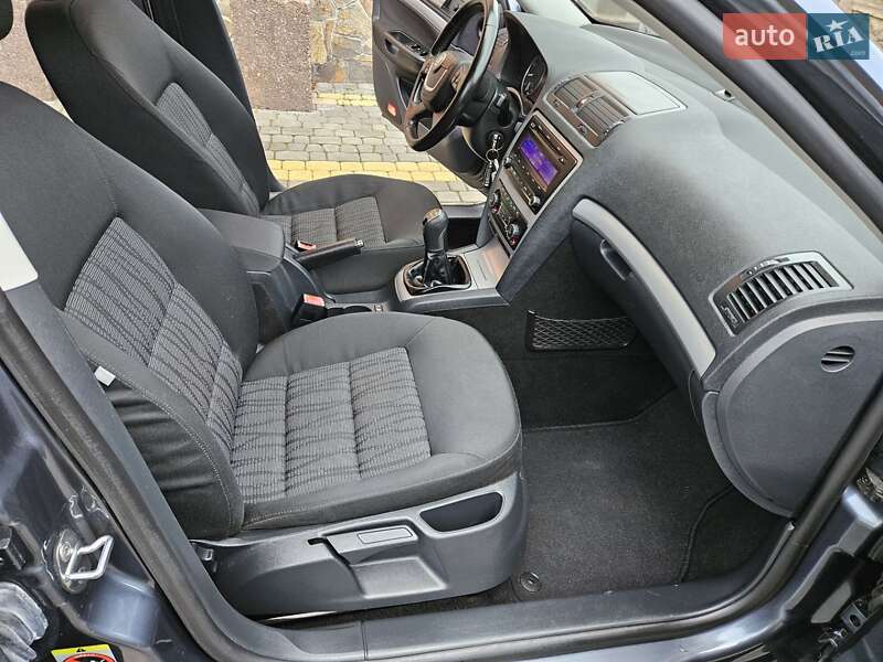 Универсал Skoda Octavia 2009 в Луцке фото 24 Универсал Skoda Octavia 2009 в Луцке