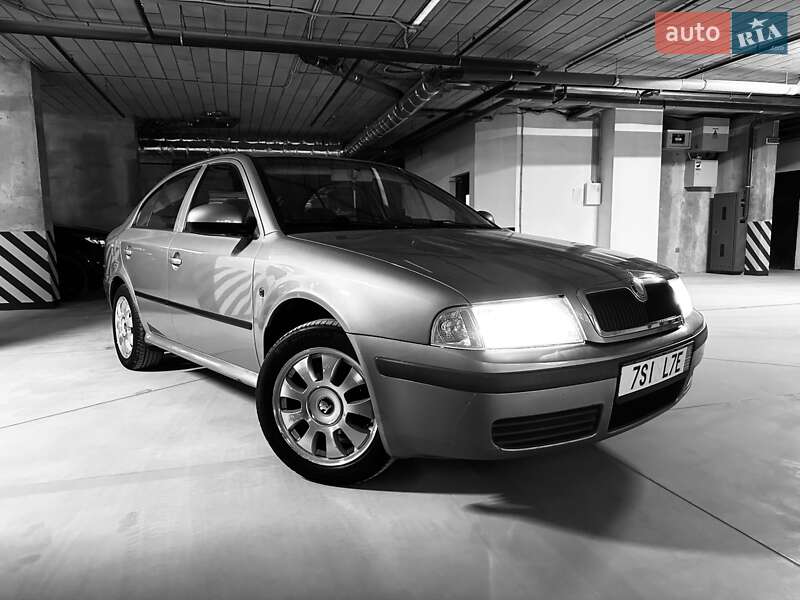 Skoda Octavia 2010 Skoda Octavia 2010