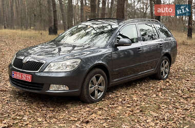 Универсал Skoda Octavia 2009 в Сумах