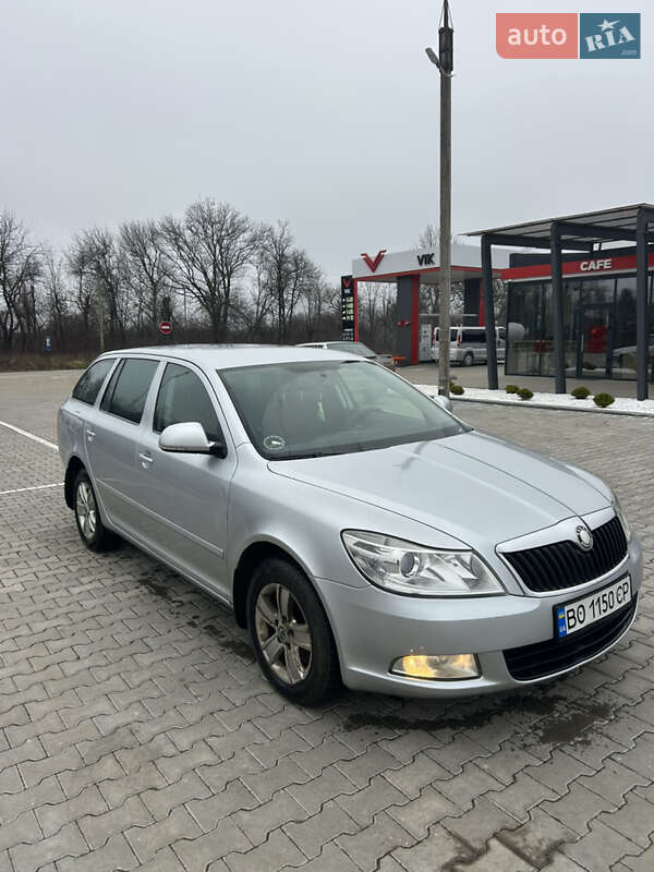 Skoda Octavia 2010 Skoda Octavia 2010