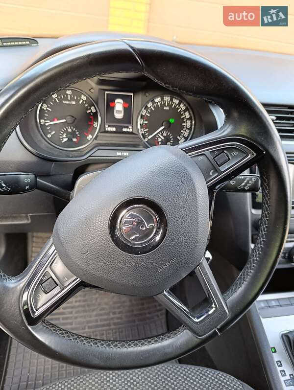 Лифтбек Skoda Octavia 2015 в Житомире