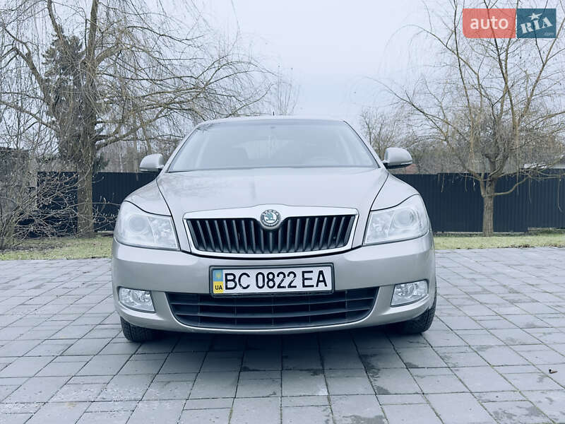 Skoda Octavia 2012 Skoda Octavia 2012