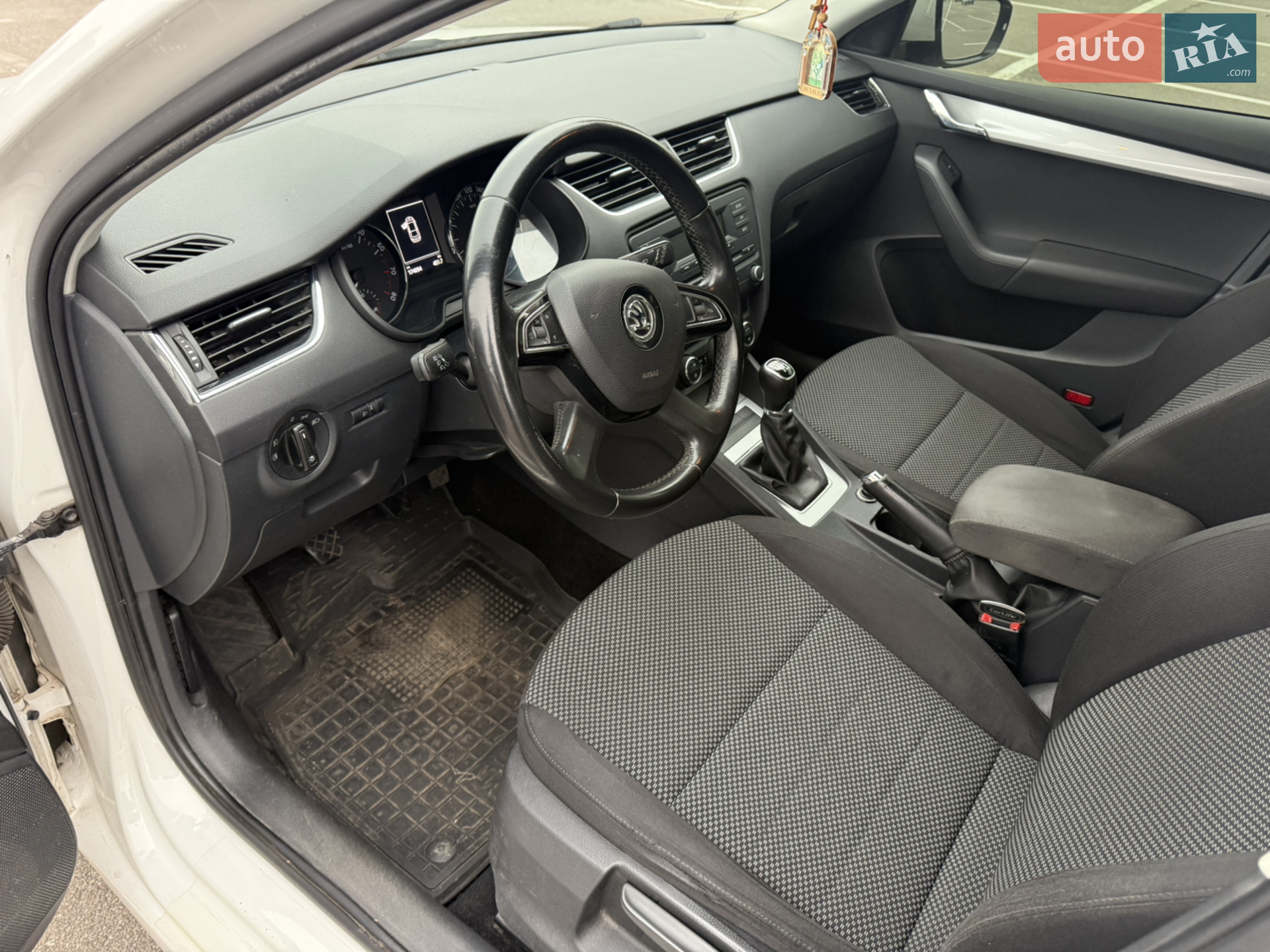 2014 Skoda Octavia - мініатюра 17