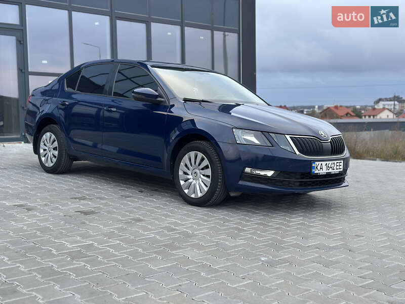 Лифтбек Skoda Octavia 2017 в Тернополе