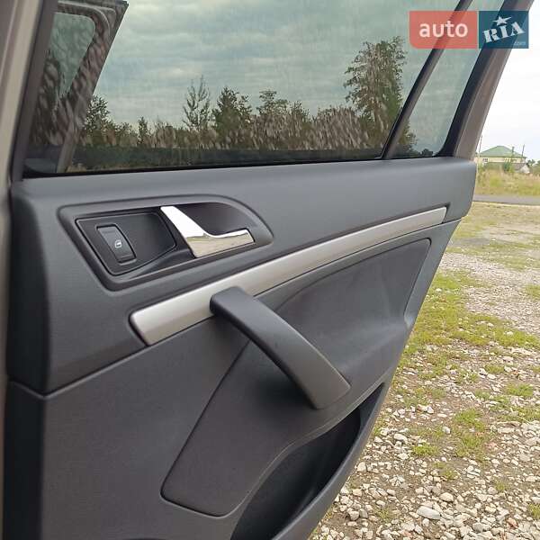 Универсал Skoda Octavia 2011 в Ивано-Франковске