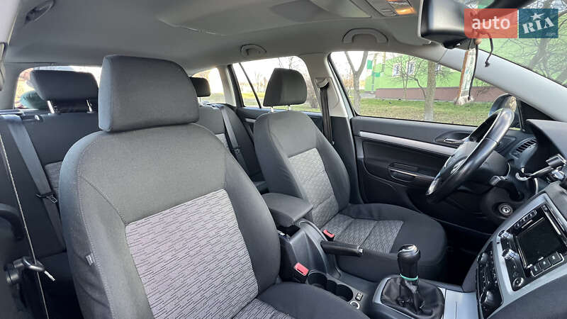 Универсал Skoda Octavia 2012 в Киеве фото 18 Универсал Skoda Octavia 2012 в Киеве