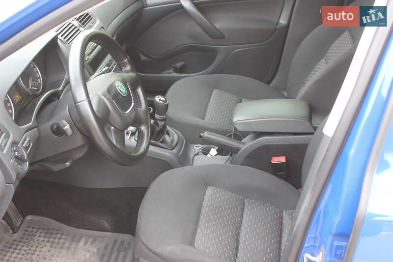 Ліфтбек Skoda Octavia 2009 в Дніпрі фото 10 Ліфтбек Skoda Octavia 2009 в Дніпрі