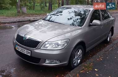 Лифтбек Skoda Octavia 2013 в Киеве