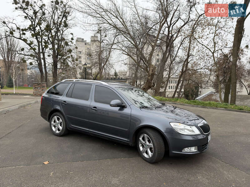 Универсал Skoda Octavia 2012 в Киеве