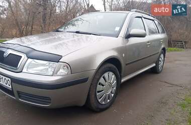 Универсал Skoda Octavia 2006 в Сквире