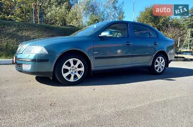 Лифтбек Skoda Octavia 2007 в Львове
