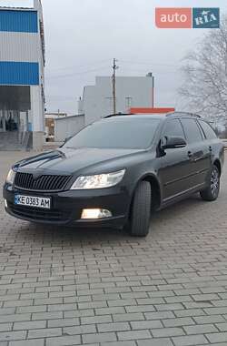 Универсал Skoda Octavia 2010 в Покрове