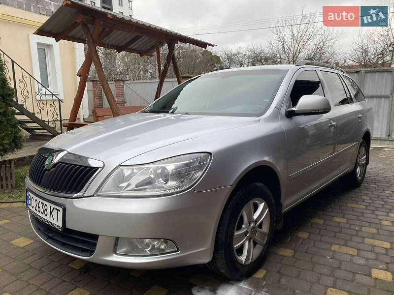 Універсал Skoda Octavia 2012 в Львові