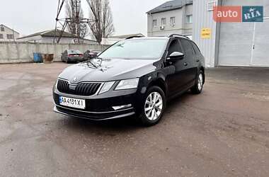 Универсал Skoda Octavia 2019 в Чернигове