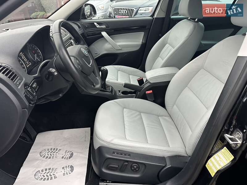 Универсал Skoda Octavia 2012 в Луцке фото 38 Универсал Skoda Octavia 2012 в Луцке