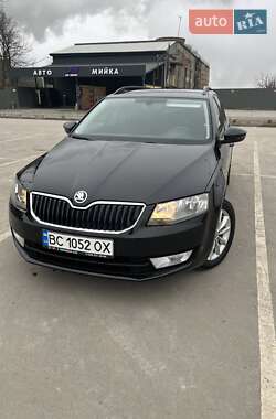 Универсал Skoda Octavia 2015 в Радехове