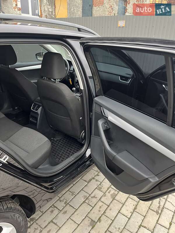 Универсал Skoda Octavia 2015 в Радехове