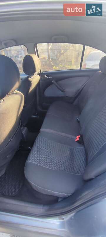 Лифтбек Skoda Octavia 2005 в Харькове фото 4 Лифтбек Skoda Octavia 2005 в Харькове